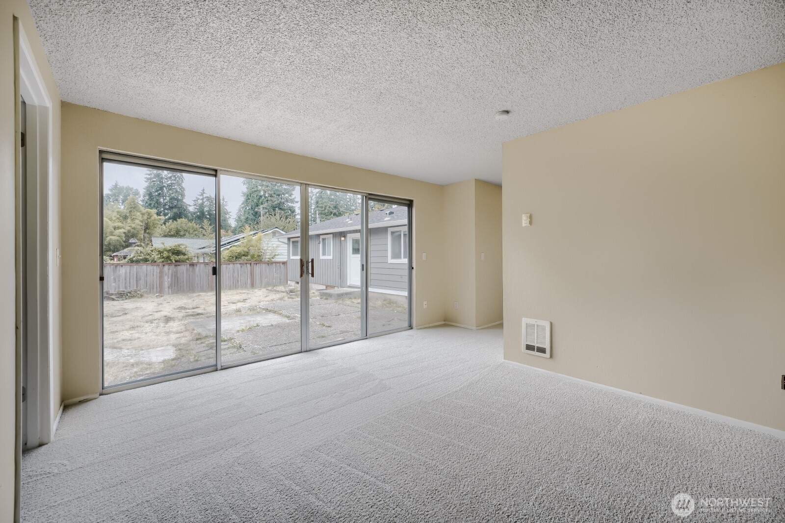 7818 126th Street Property Photo 11