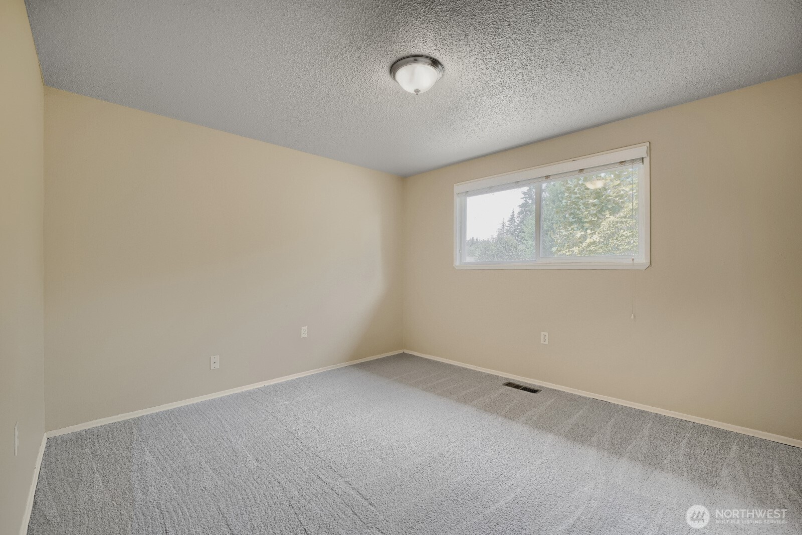 7818 126th Street Property Photo 14