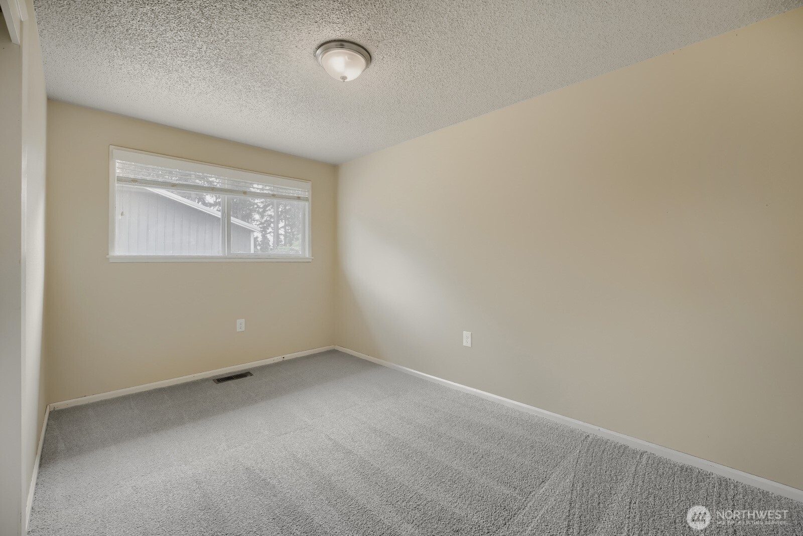 7818 126th Street Property Photo 15