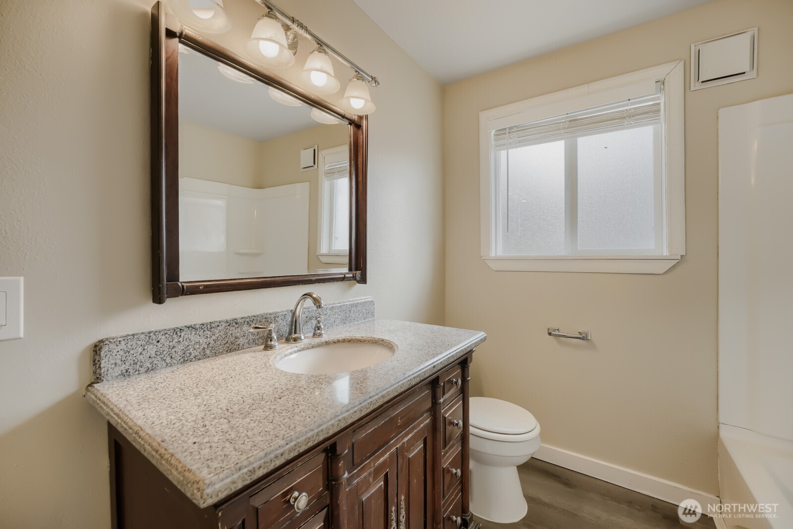 7818 126th Street Property Photo 17