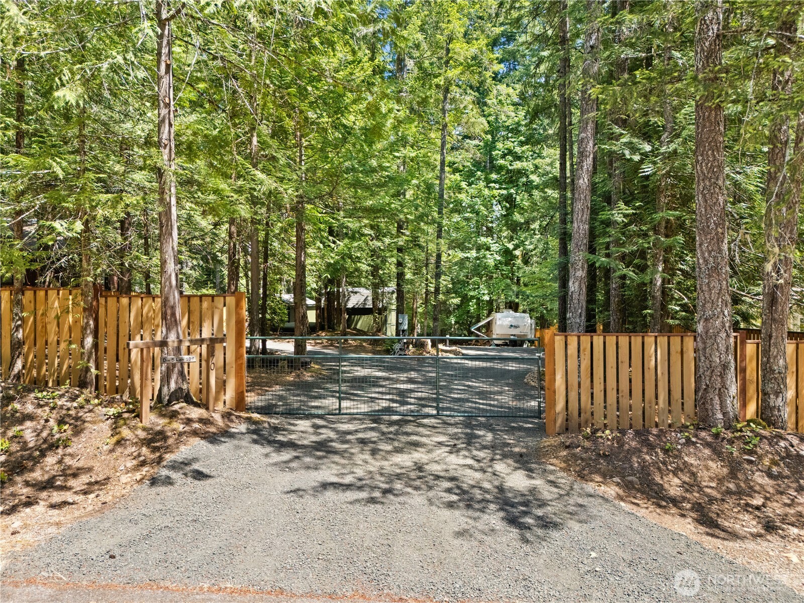 370 N Mount Jupiter Drive Property Photo 1