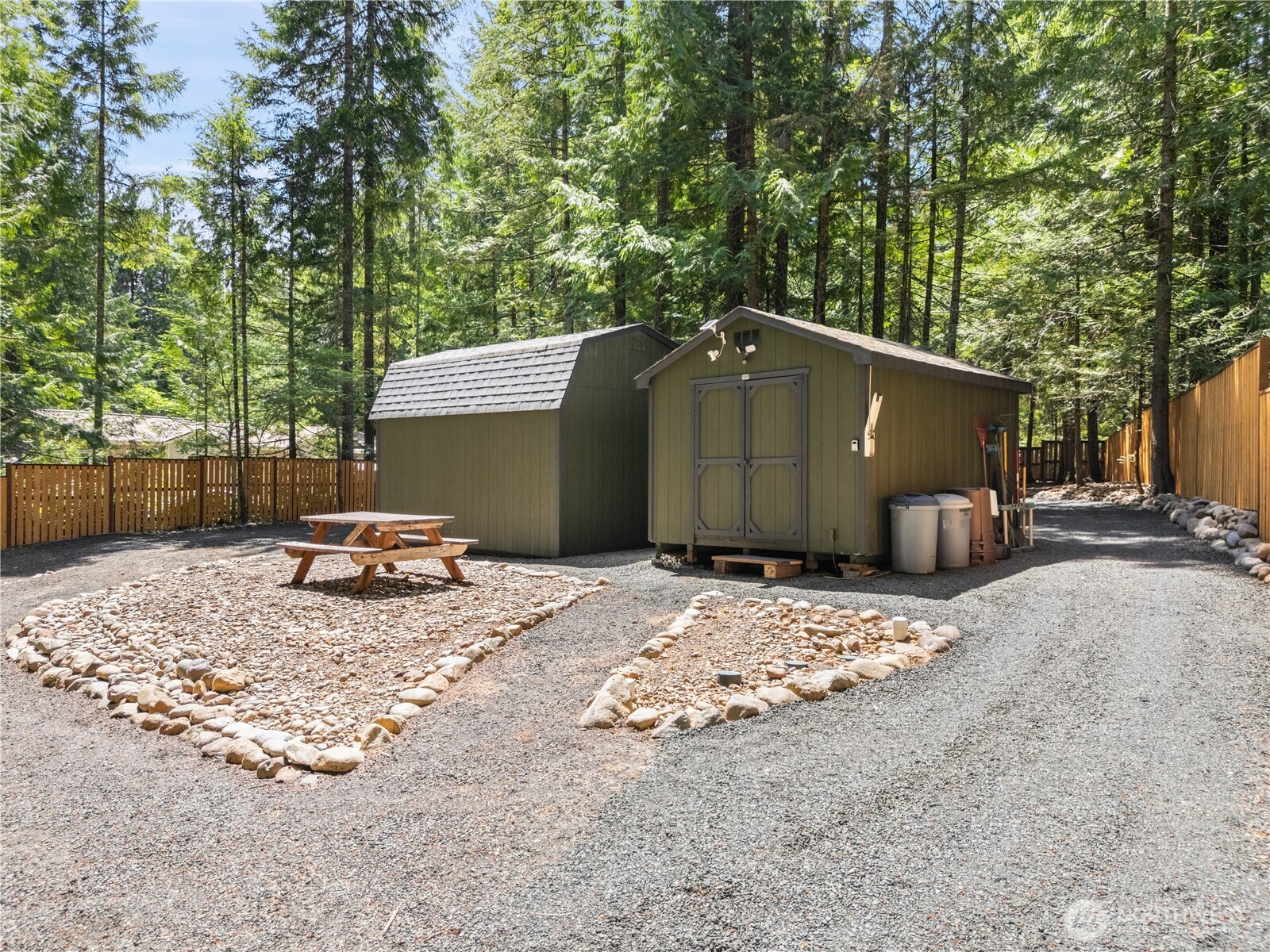 370 N Mount Jupiter Drive Property Photo 11