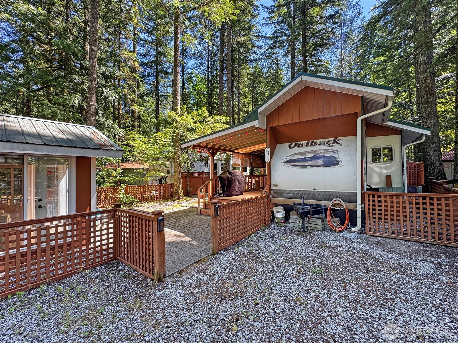 128 1 Jasper Trail Property Photo 2