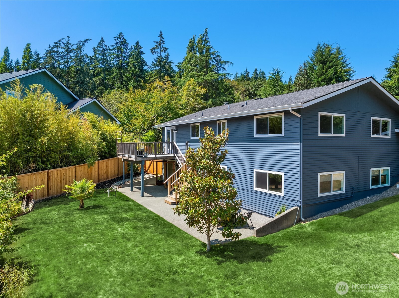 7563 Ne Emerald Way Property Photo 30