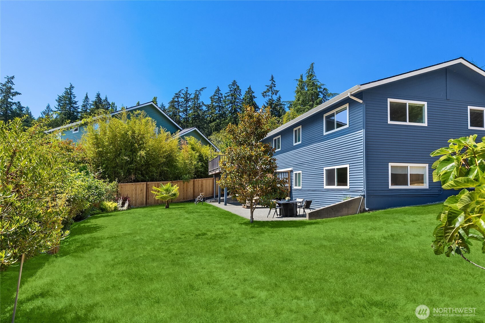 7563 Ne Emerald Way Property Photo 31