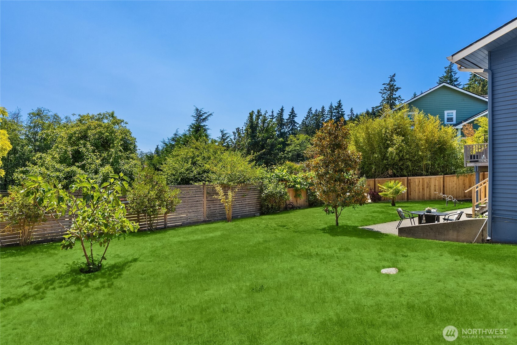 7563 Ne Emerald Way Property Photo 33