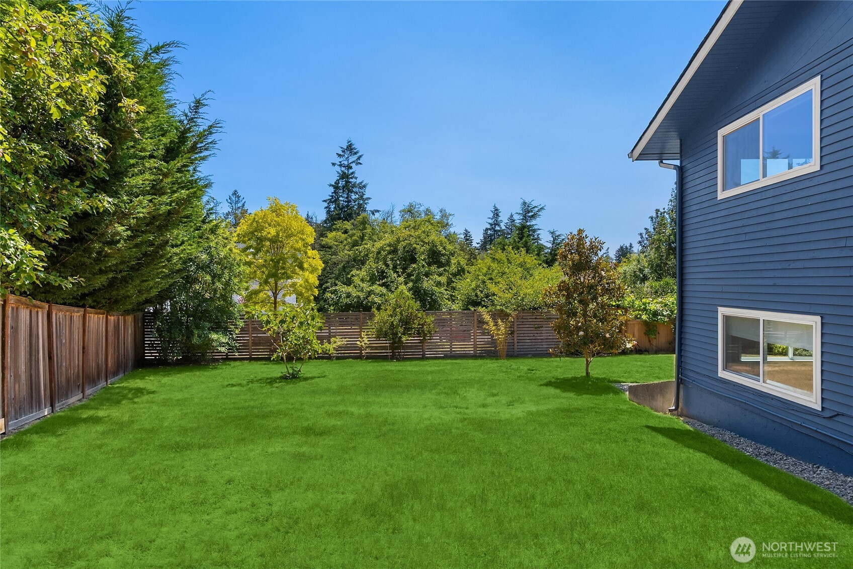 7563 Ne Emerald Way Property Photo 34