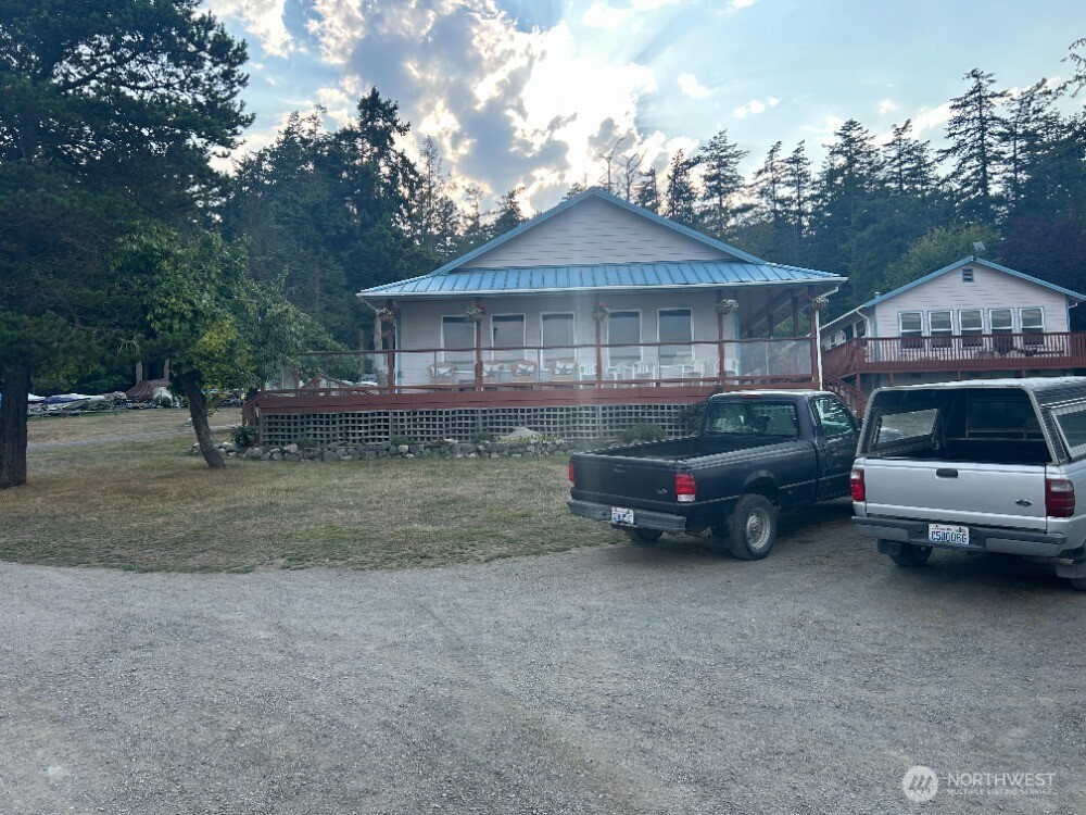135 Chinook Way Property Photo 12