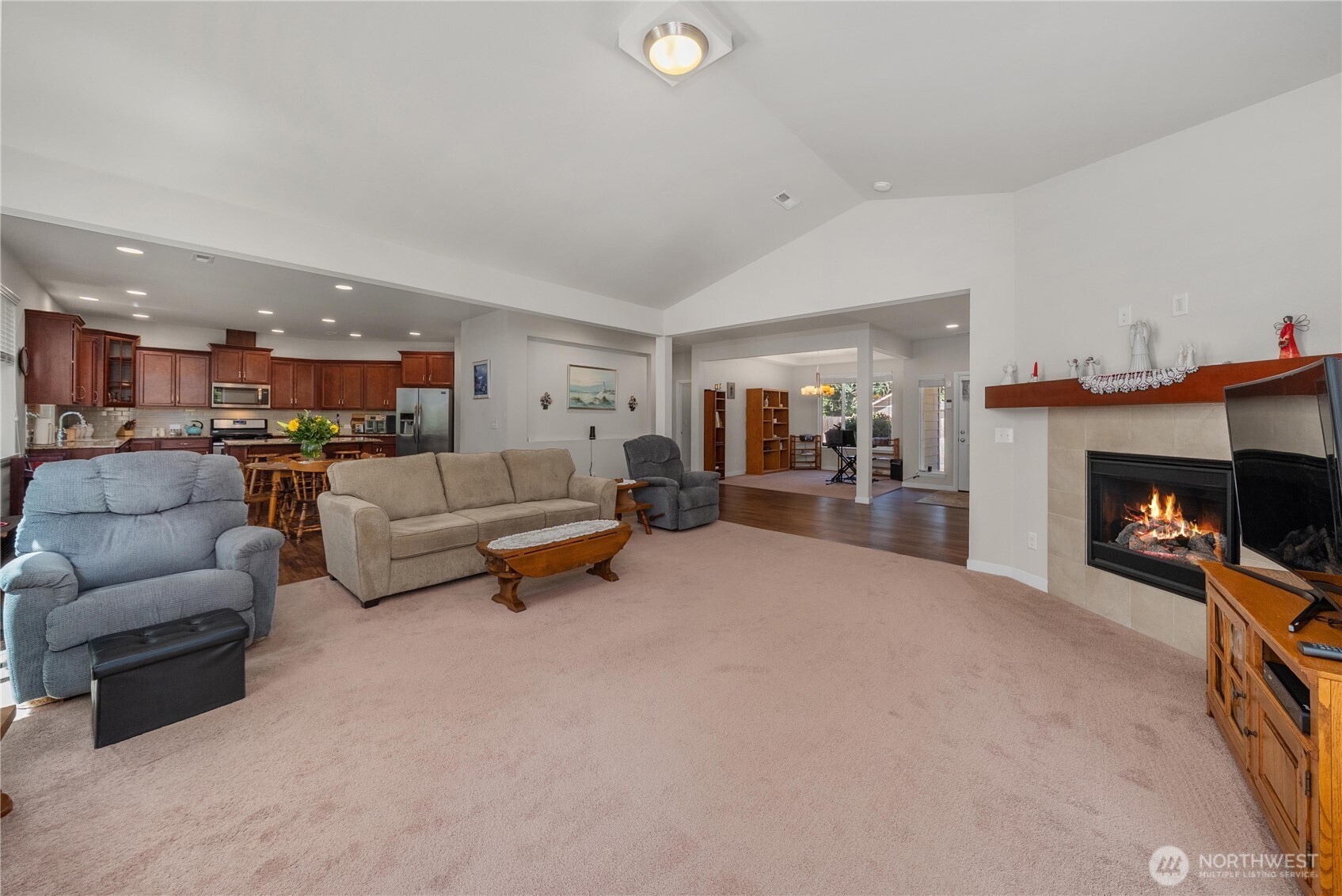 9026 206th Street Ct Property Photo 6