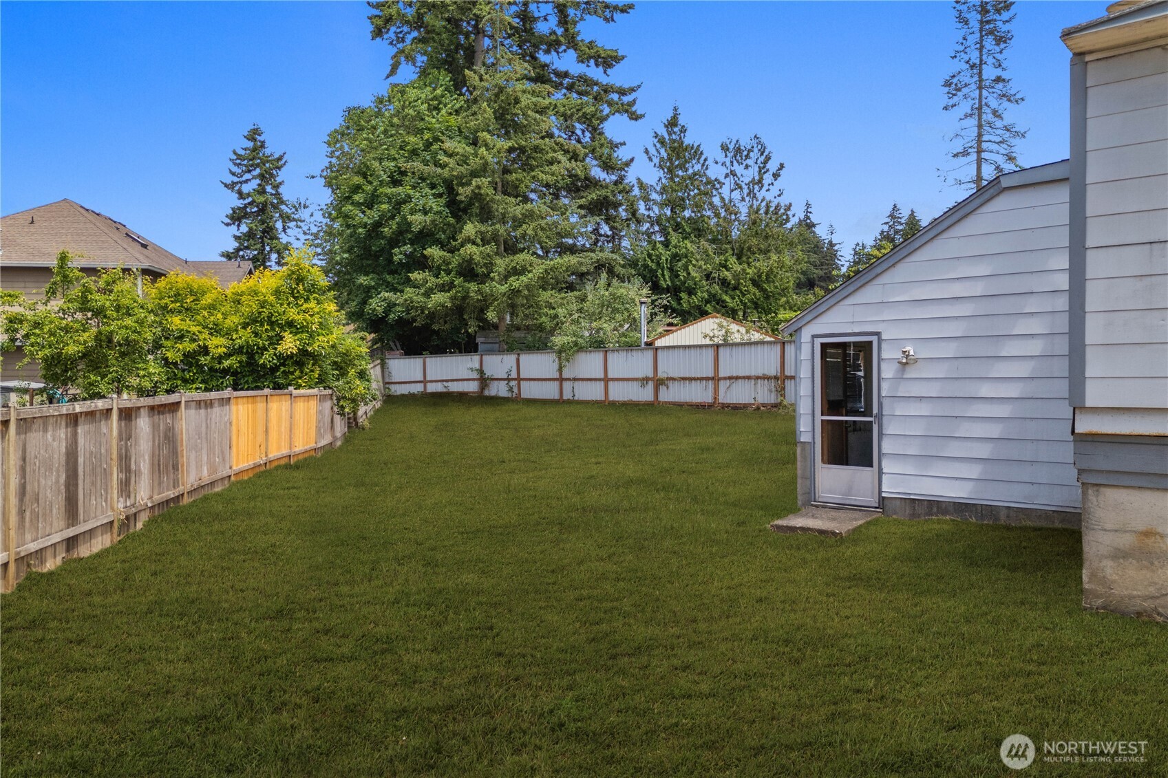 2706 S 276th Place Property Photo 4