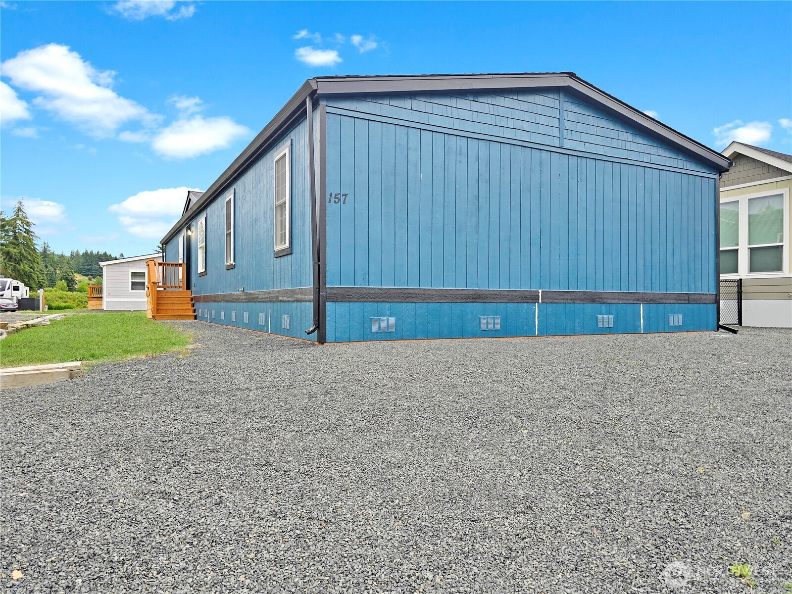 157 Nix Lane Property Photo 3