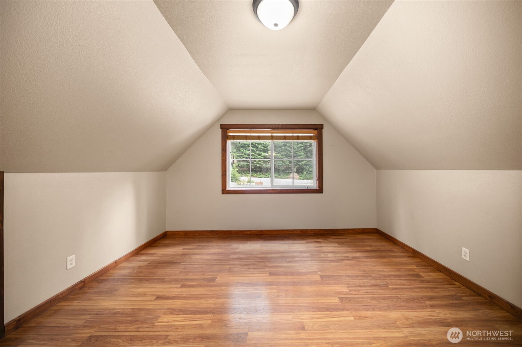 19554 Nason Road Property Photo 35