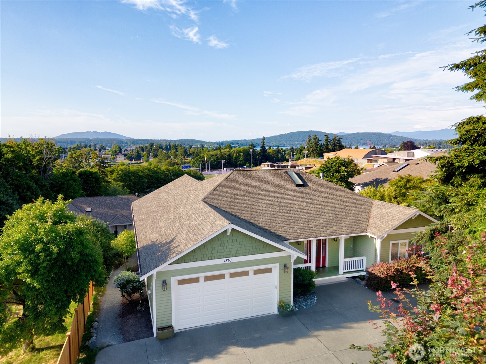 1810 Island View Place Property Photo 1