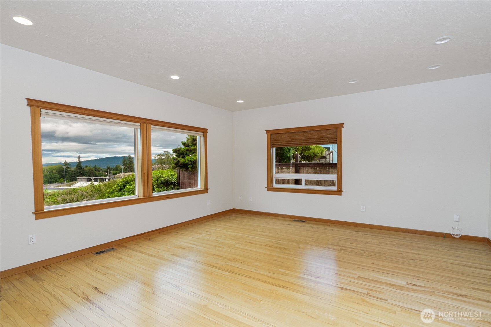 1810 Island View Place Property Photo 11