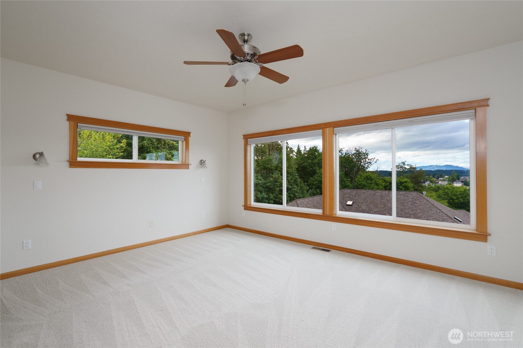 1810 Island View Place Property Photo 16