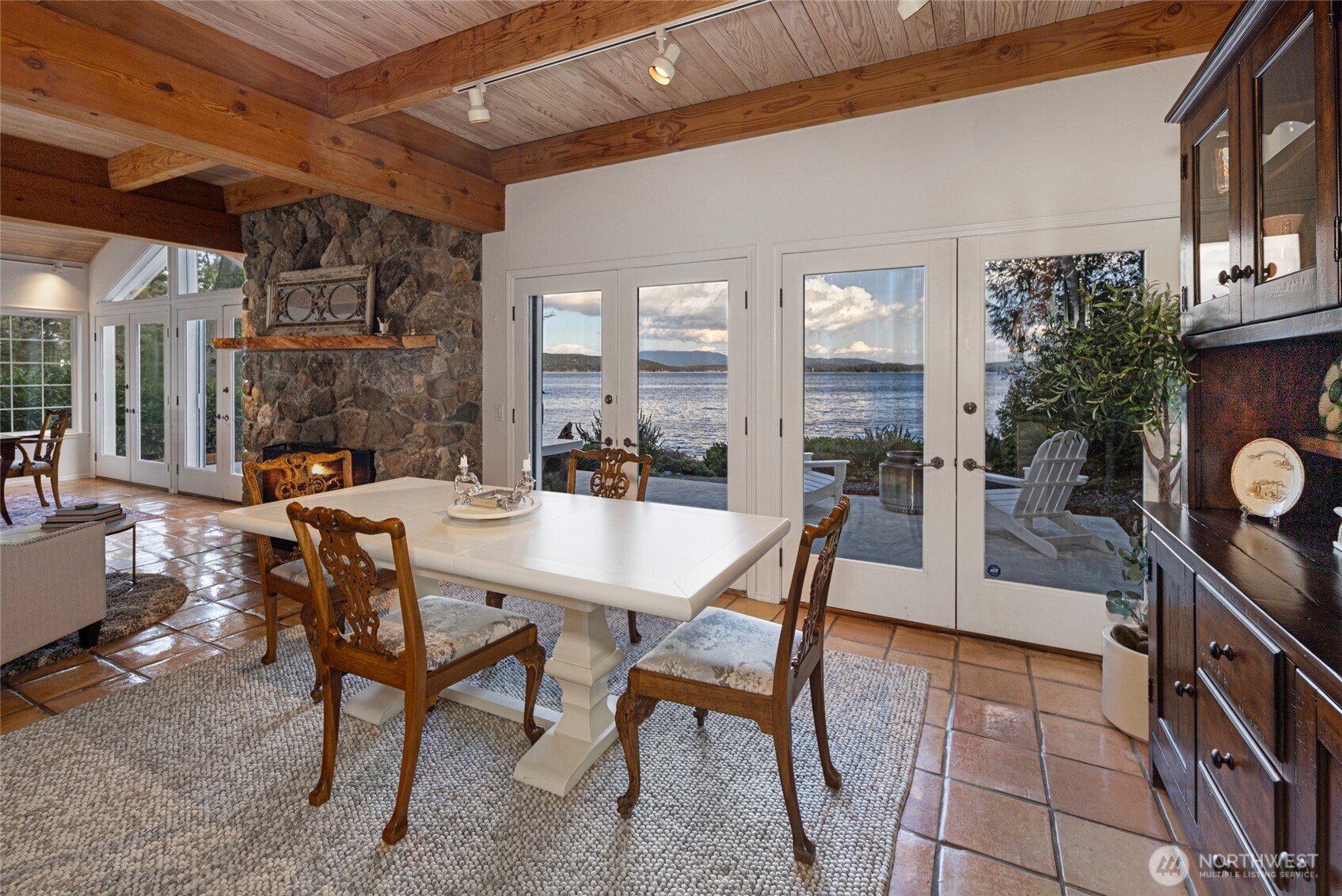 45 Stony Point Property Photo 10