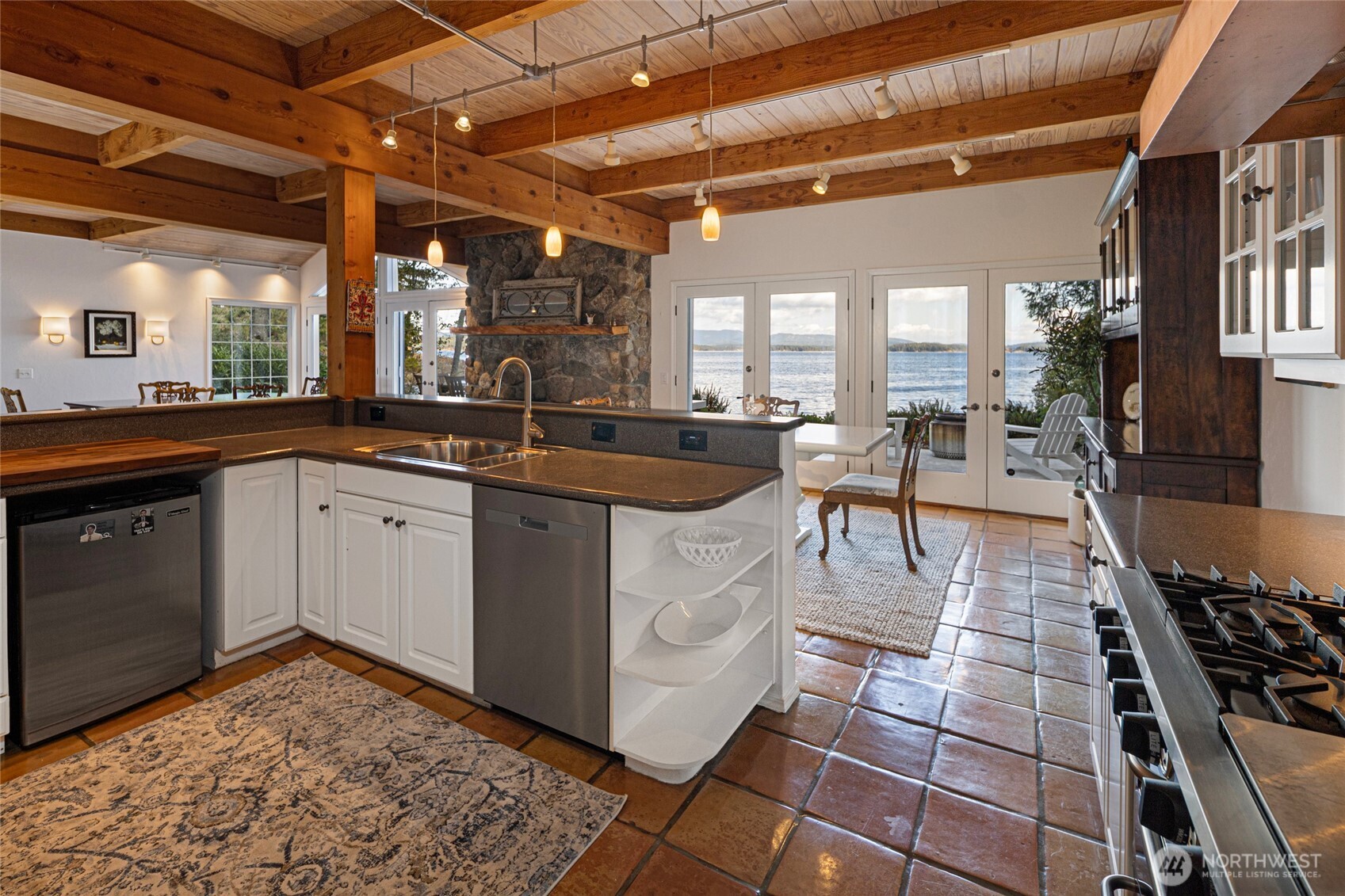 45 Stony Point Property Photo 12
