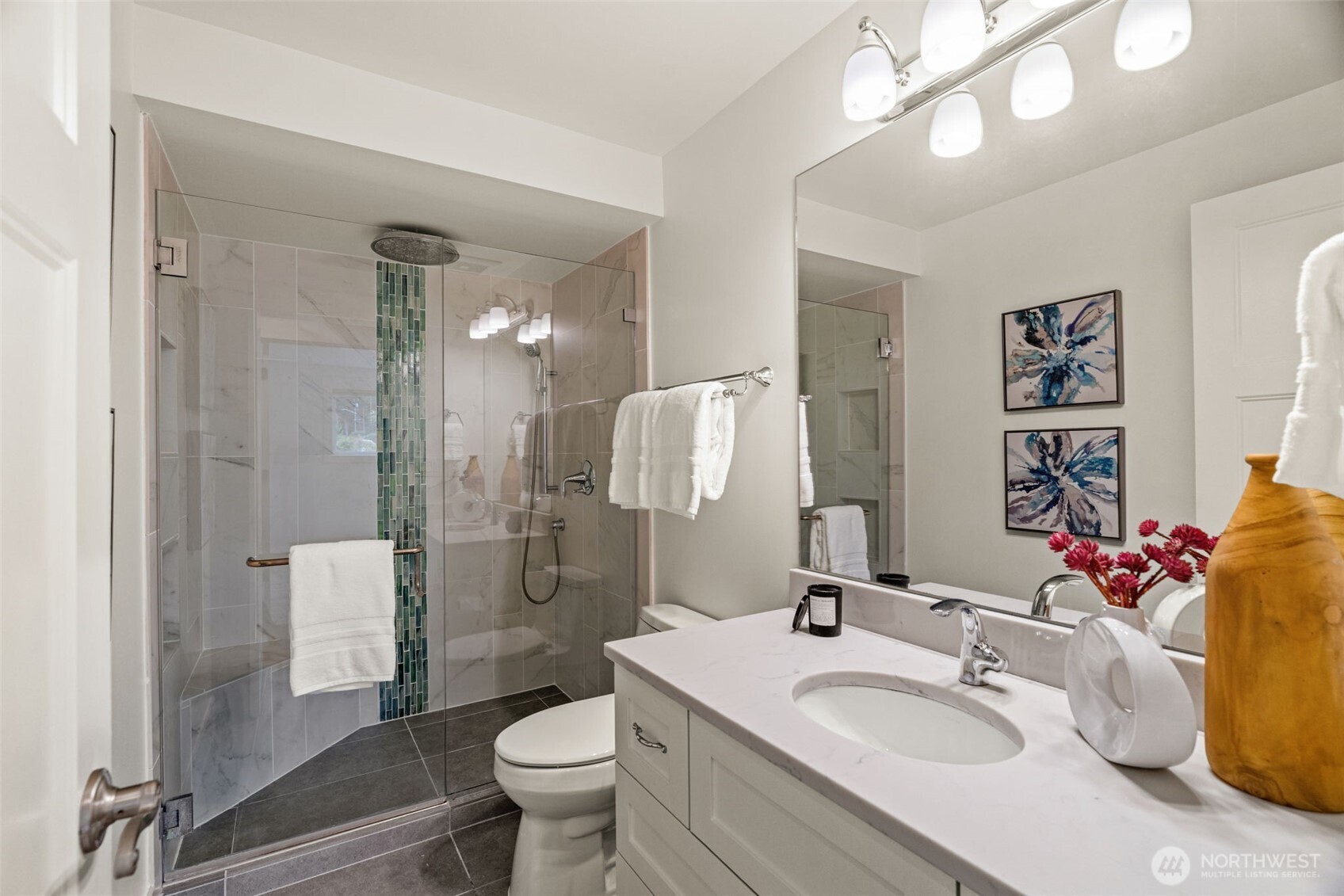 17224 61st Place Property Photo 23