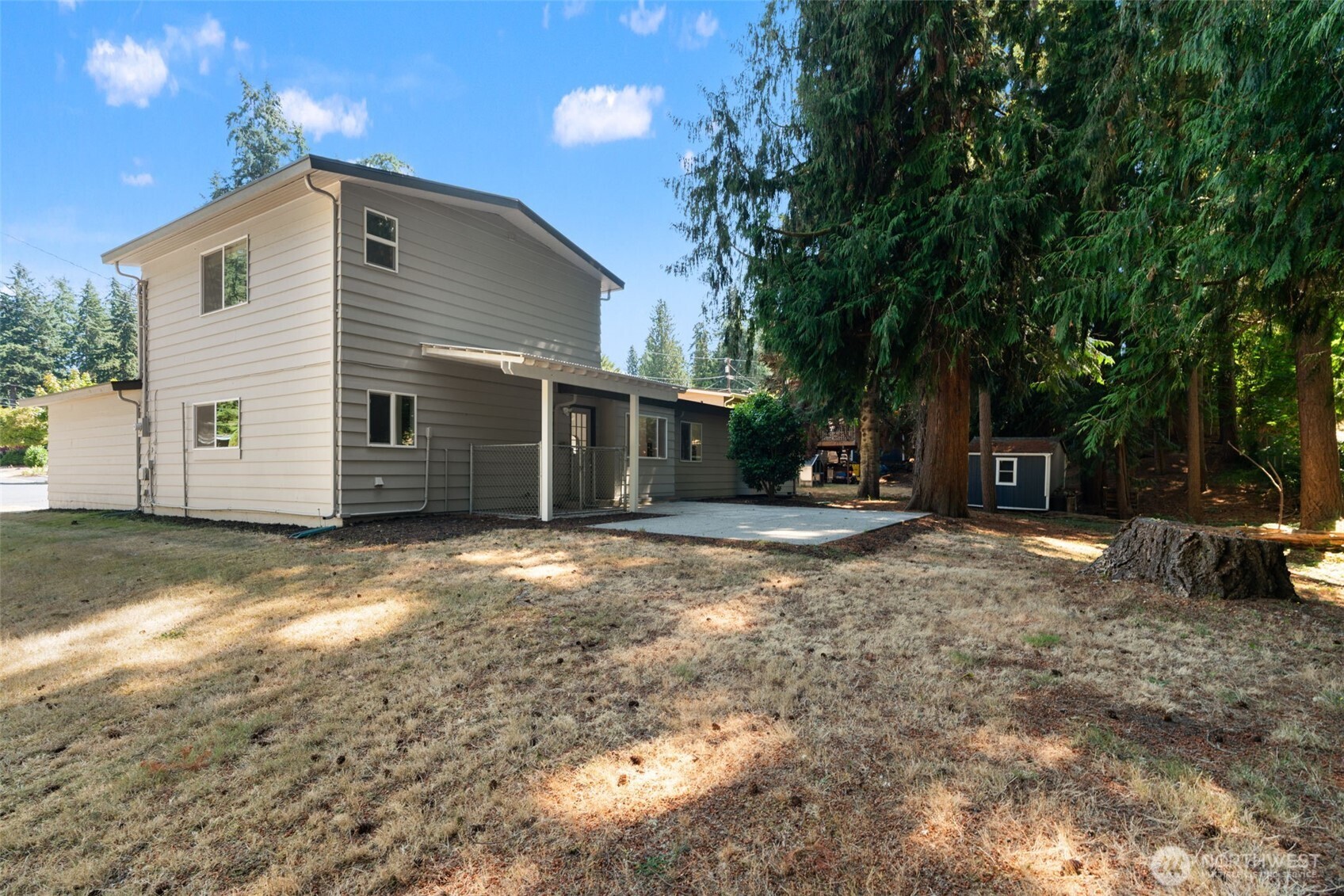 17224 61st Place Property Photo 28