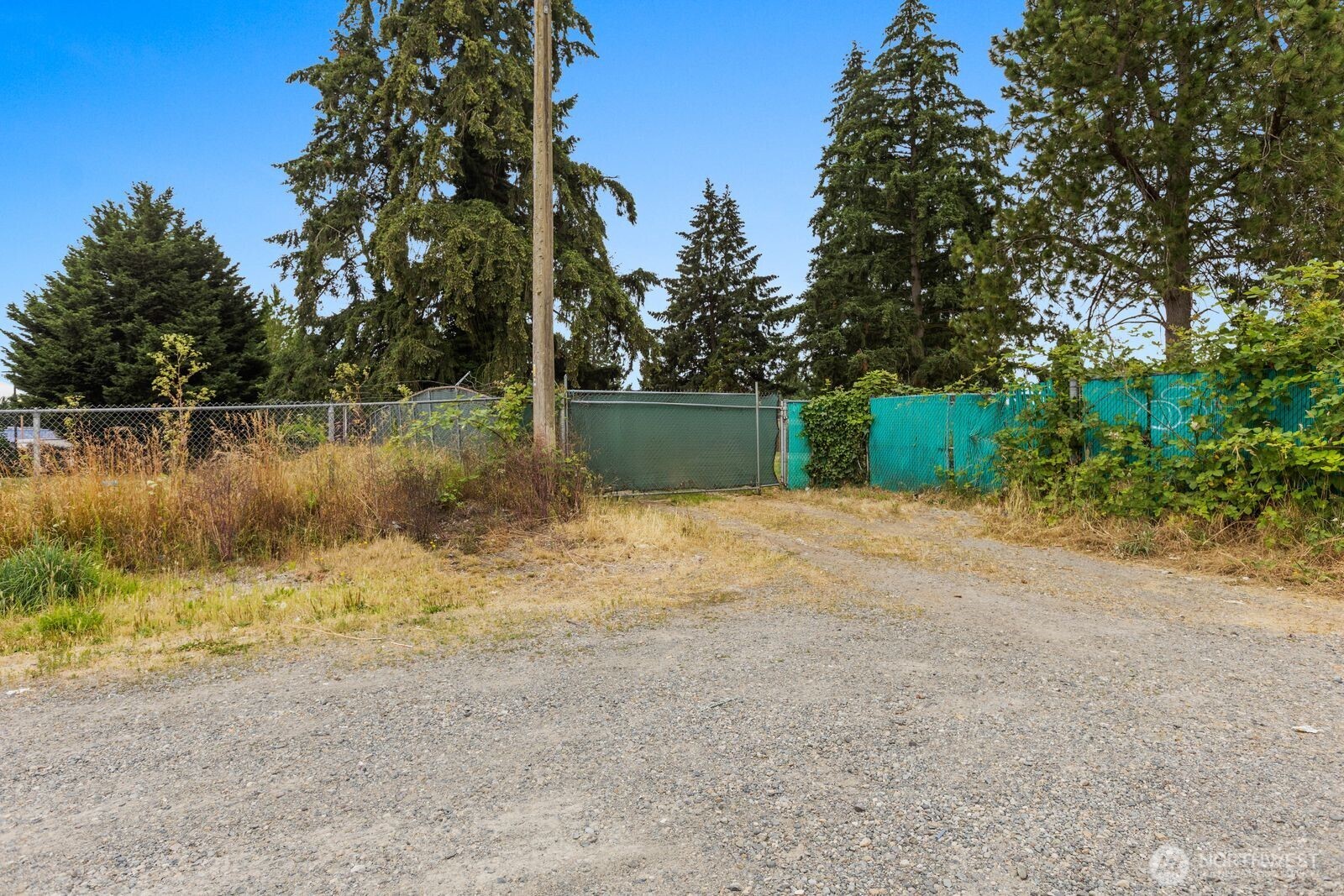 8632 & 8628 S C Street Property Photo 3