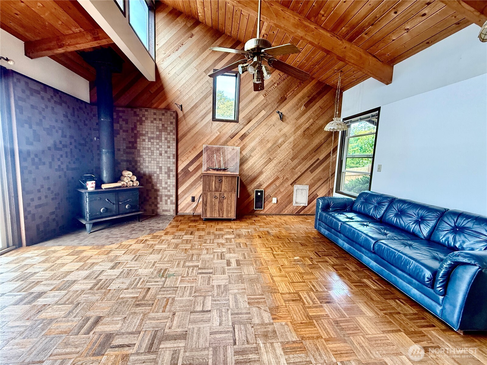 2452 Williams Road Property Photo 37