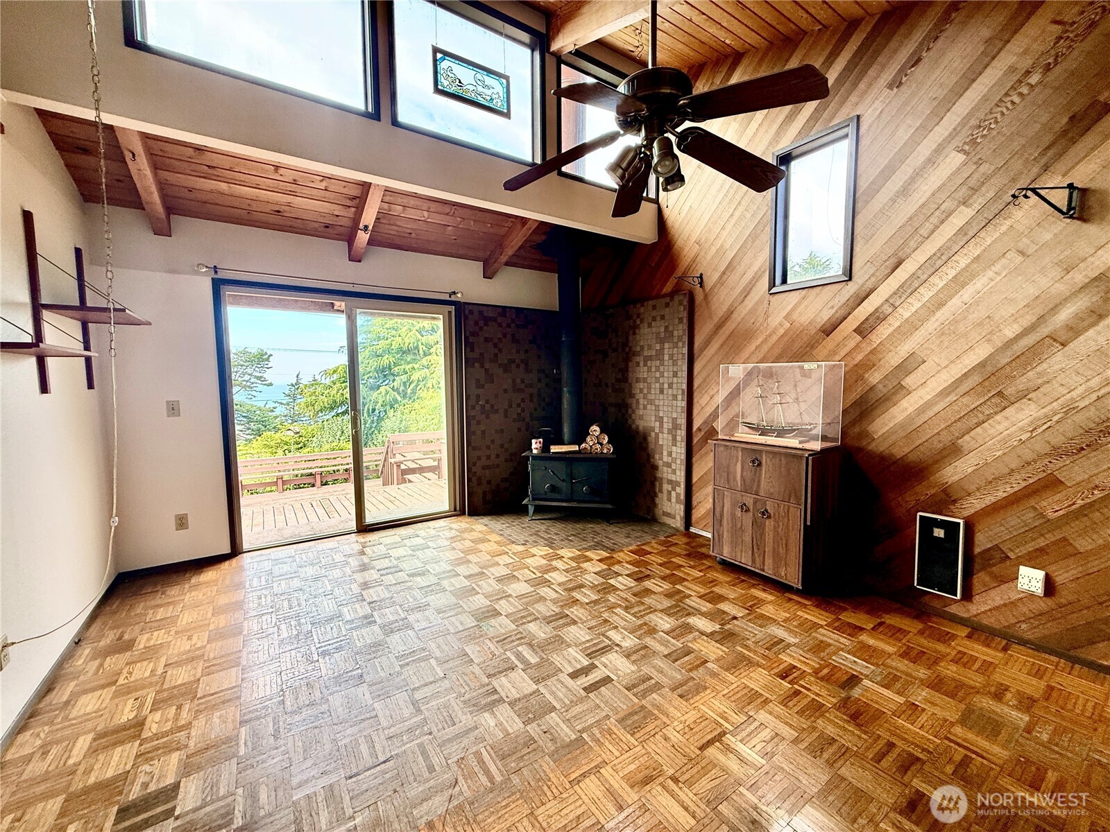 2452 Williams Road Property Photo 38