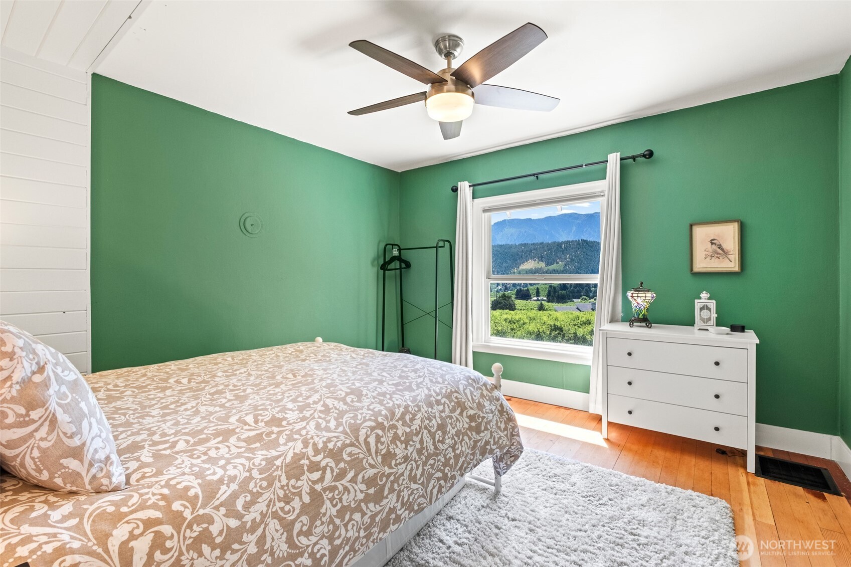 9753 Nibbelink Road Property Photo 14