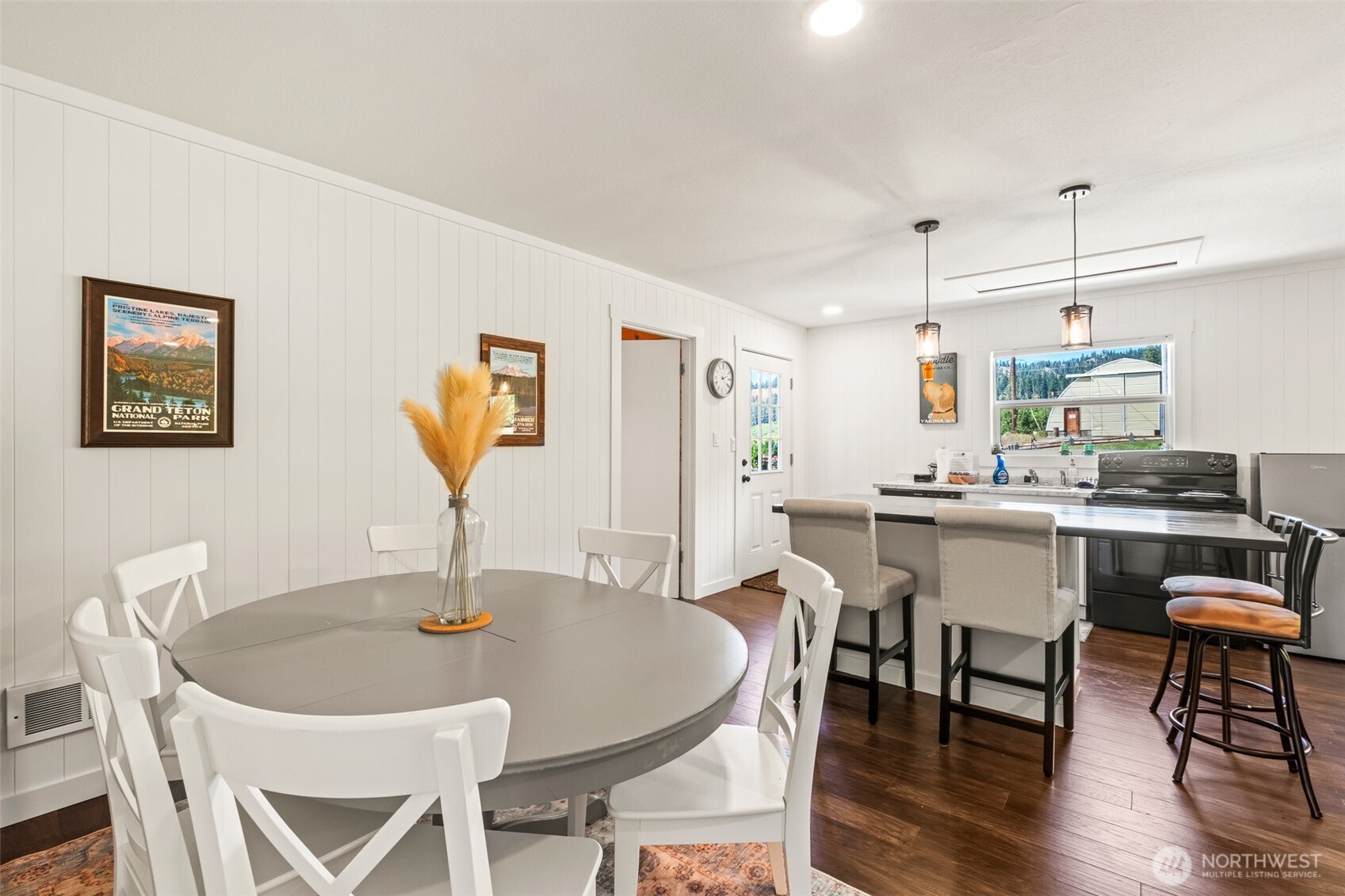 9753 Nibbelink Road Property Photo 19