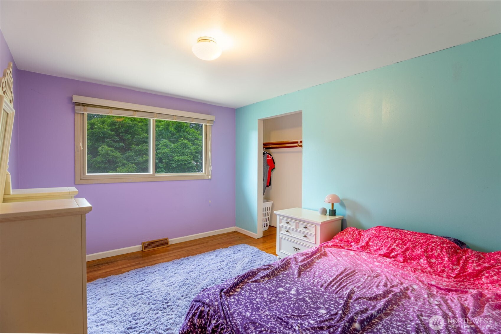1022 S 197th Street Property Photo 10