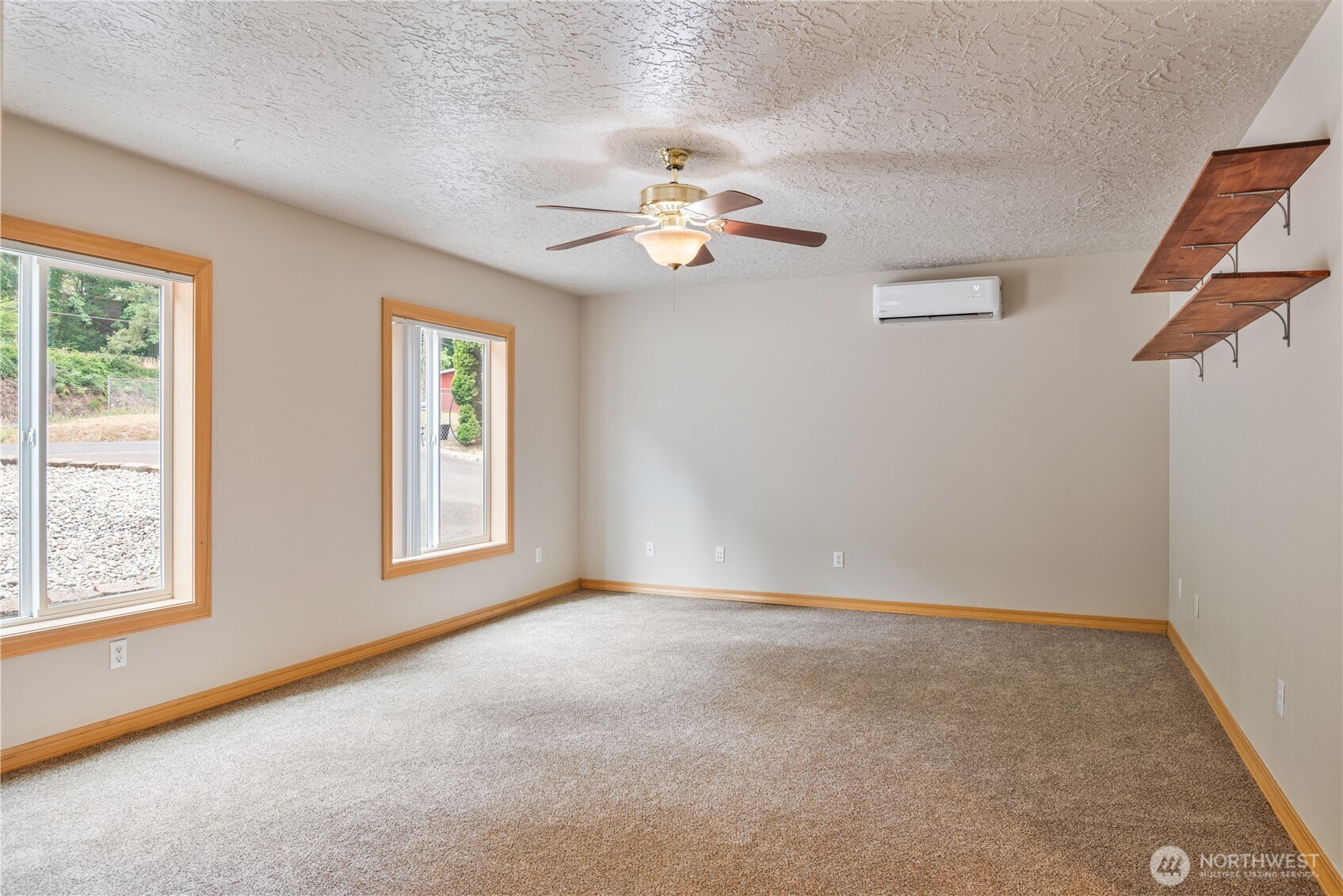 103 Carrolls Avenue Property Photo 13