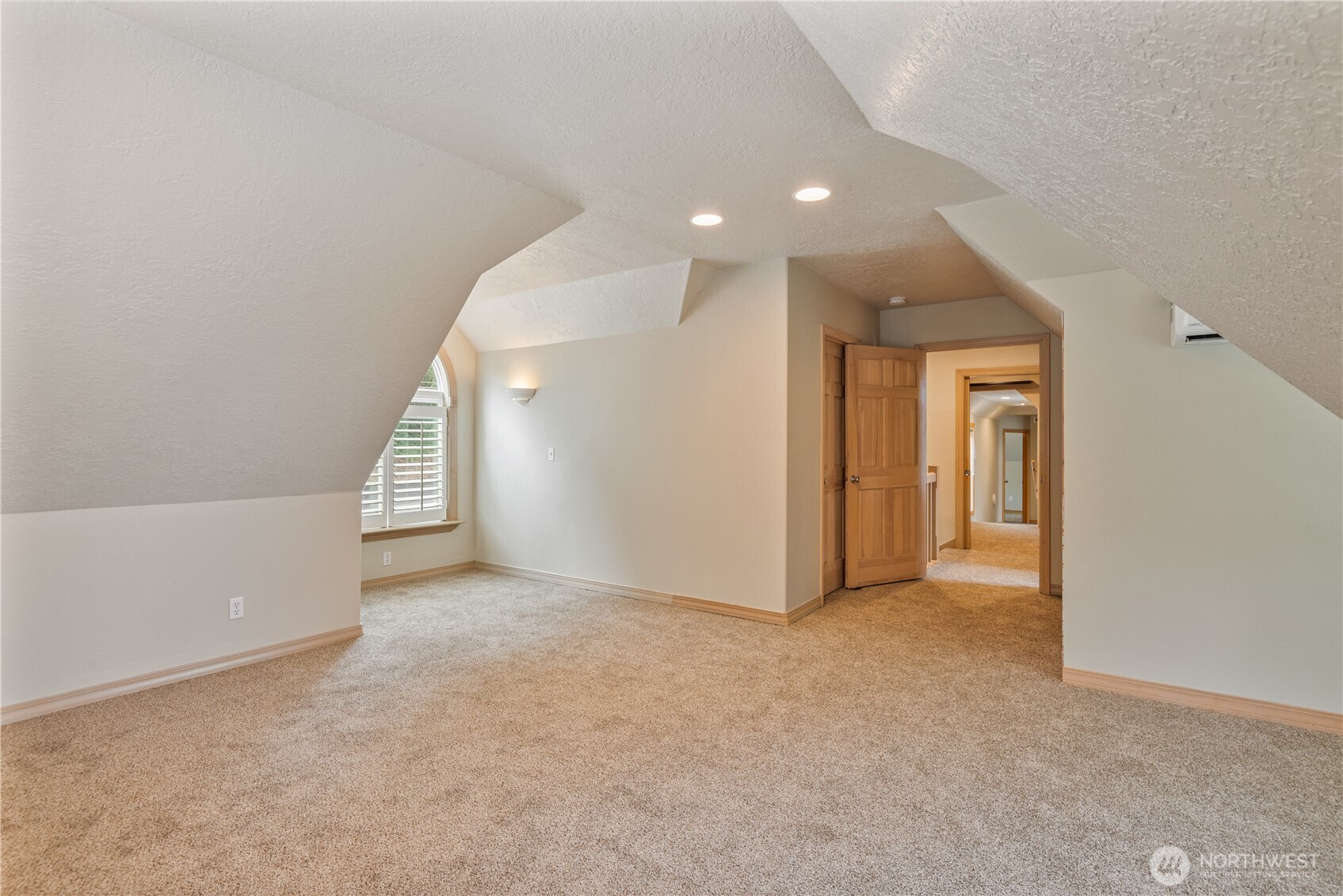 103 Carrolls Avenue Property Photo 19