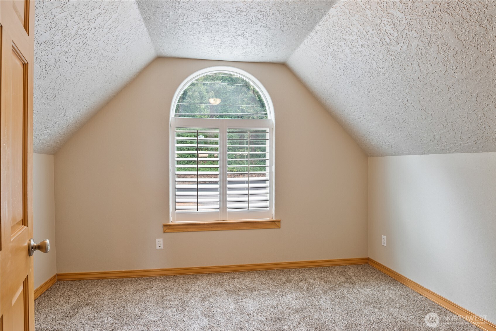 103 Carrolls Avenue Property Photo 21