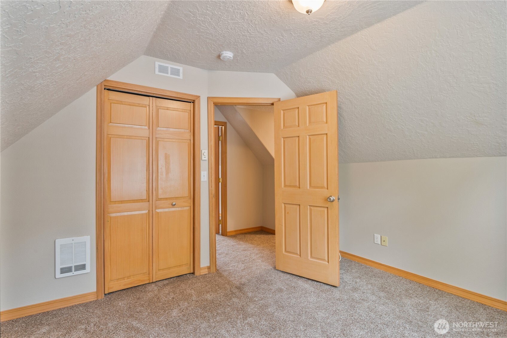 103 Carrolls Avenue Property Photo 22