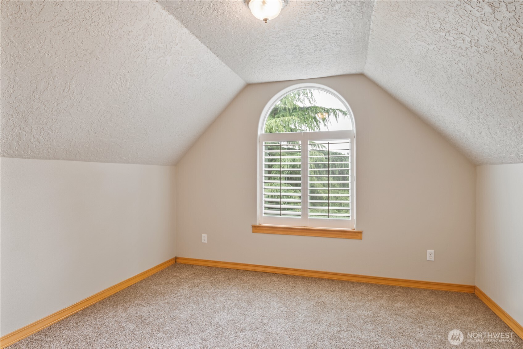 103 Carrolls Avenue Property Photo 23
