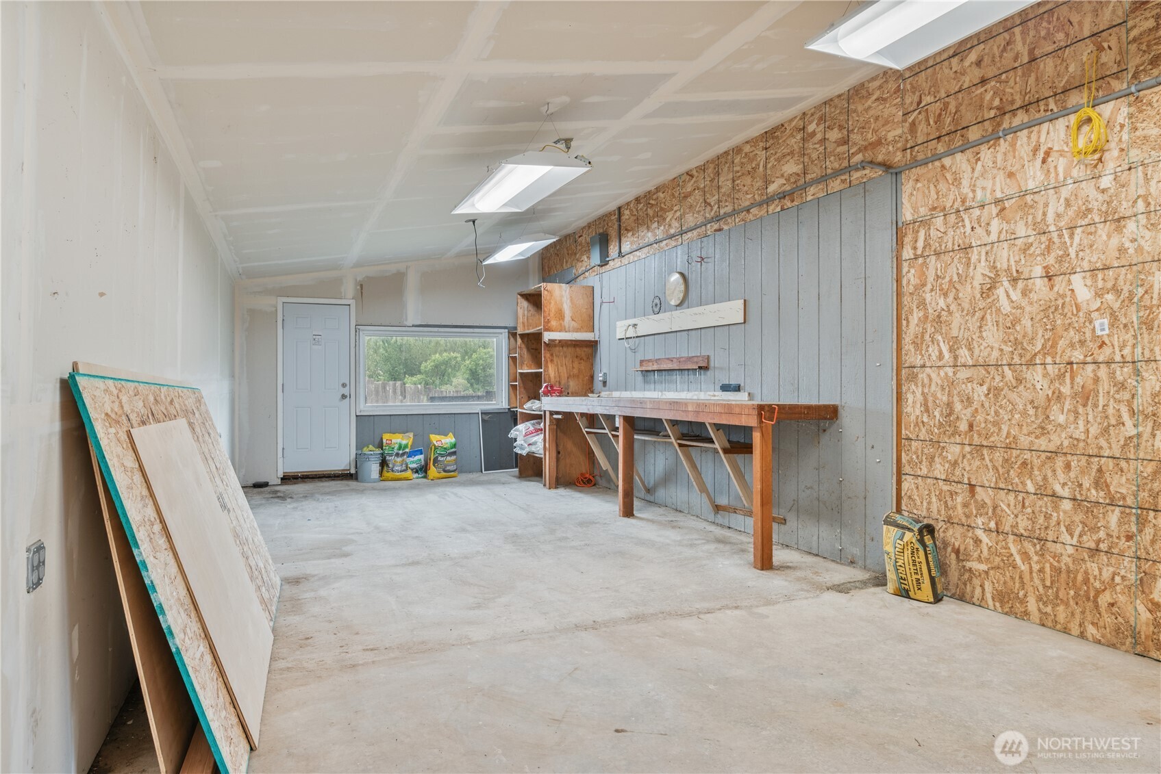 103 Carrolls Avenue Property Photo 33