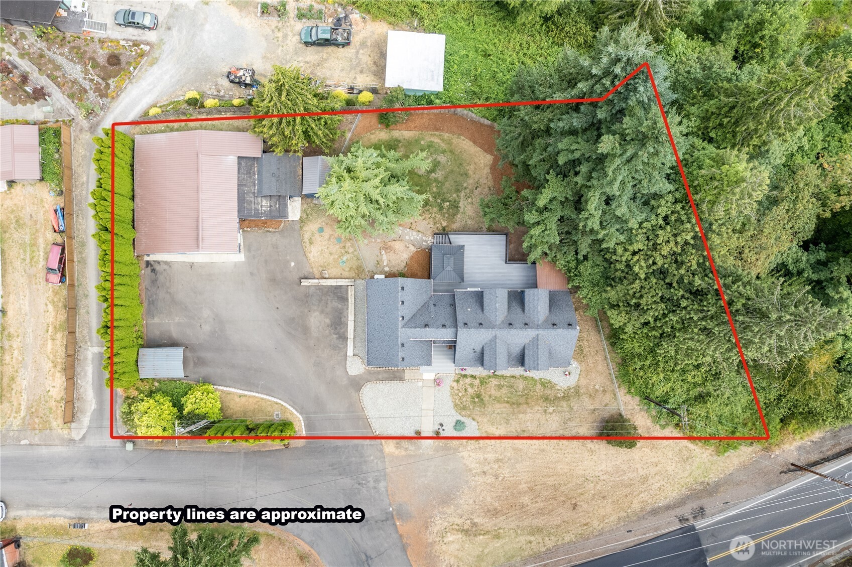 103 Carrolls Avenue Property Photo 37