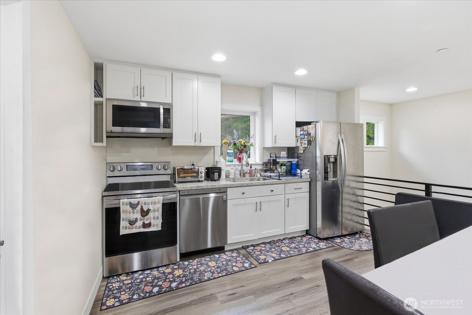 2547787 Property Photo 2