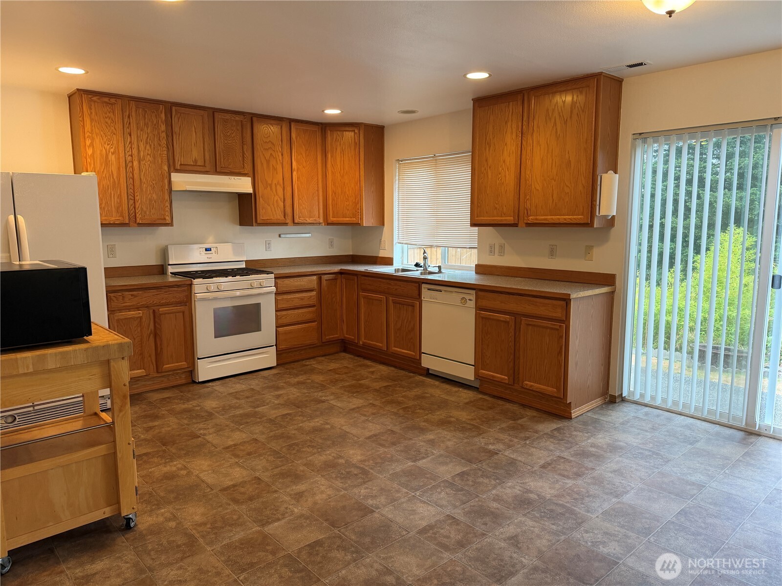 37107 Se Stewart Street Property Photo 3