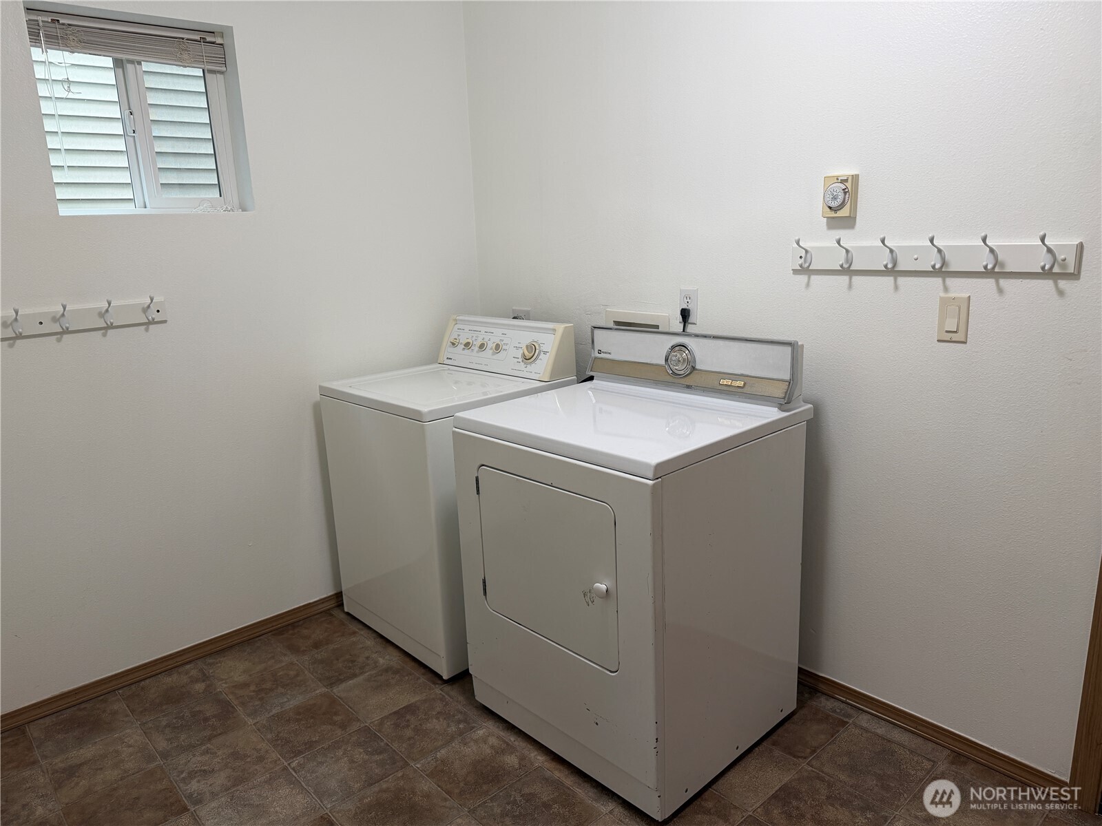 37107 Se Stewart Street Property Photo 6