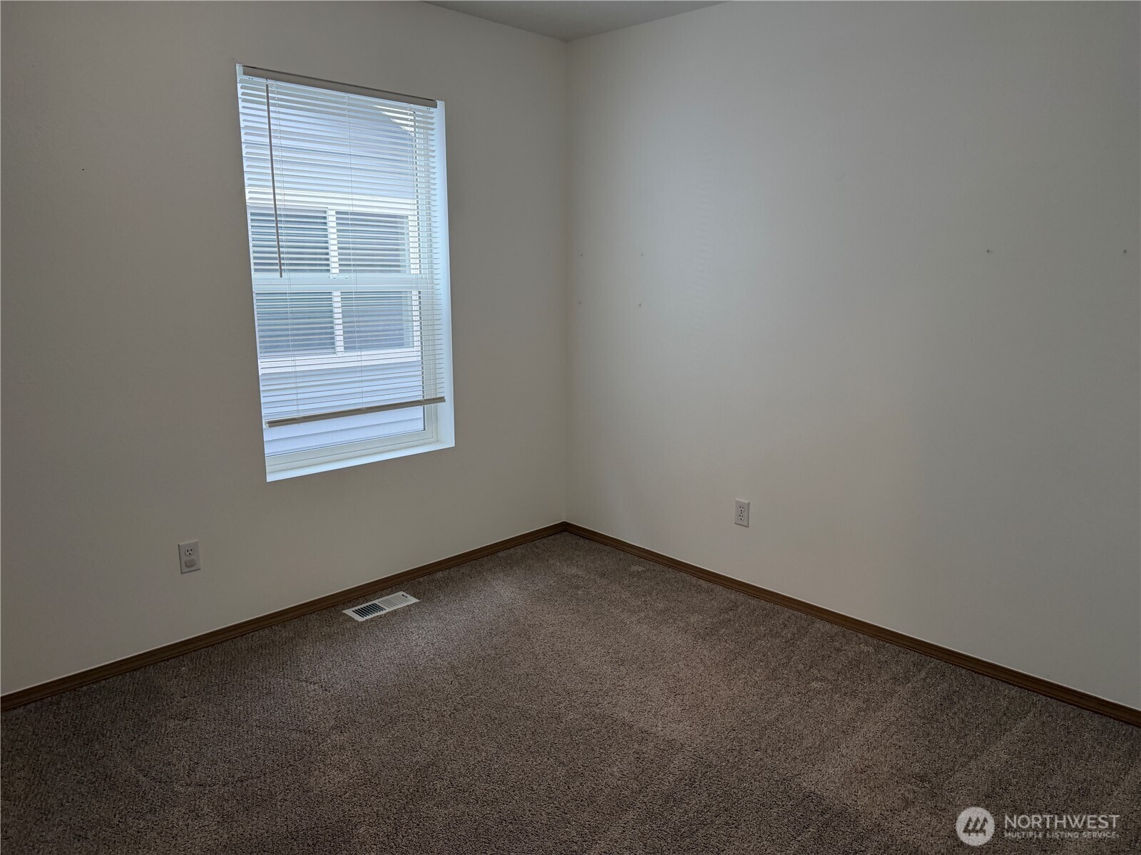 37107 Se Stewart Street Property Photo 21