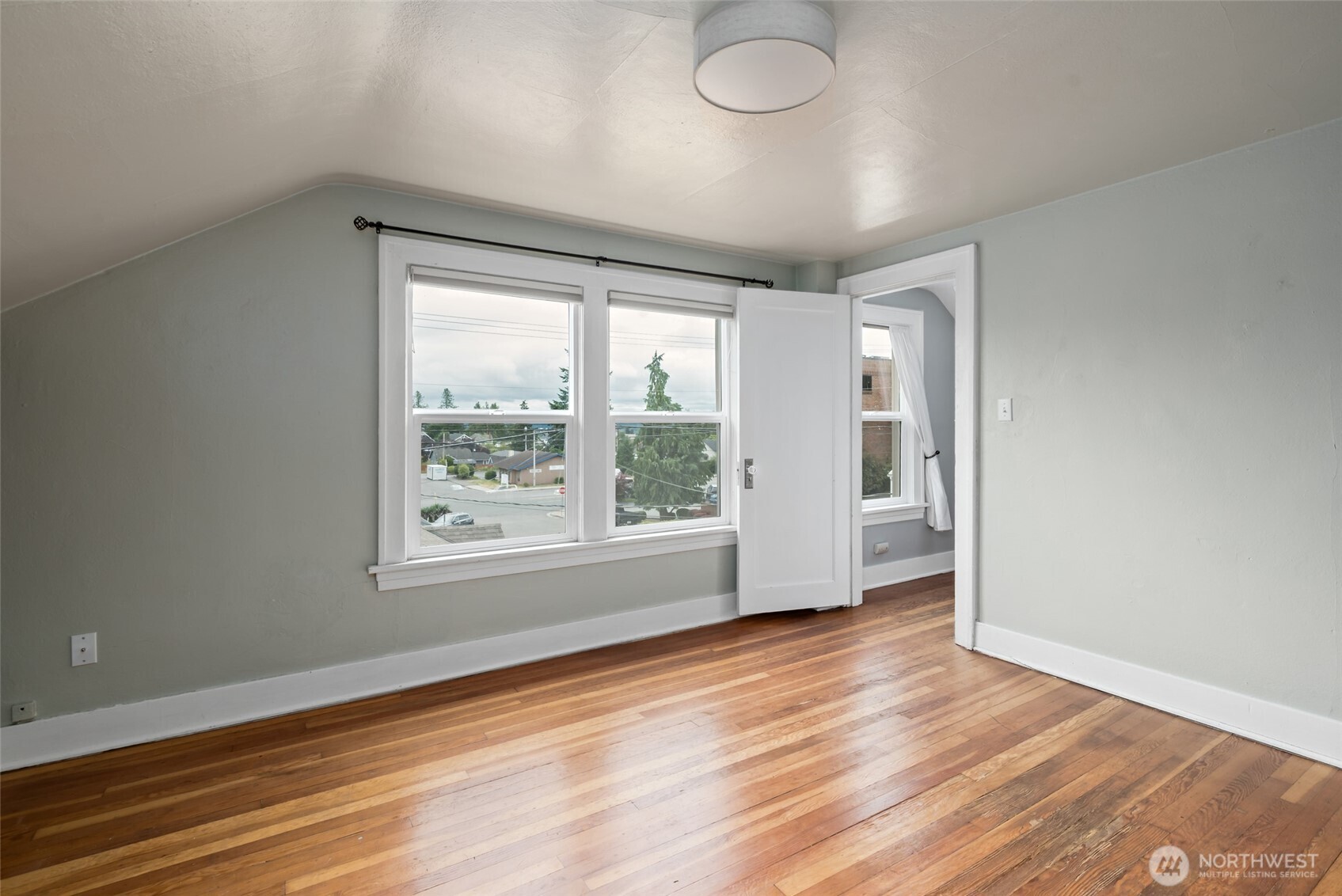 3731 Hoyt Ave Property Photo 19