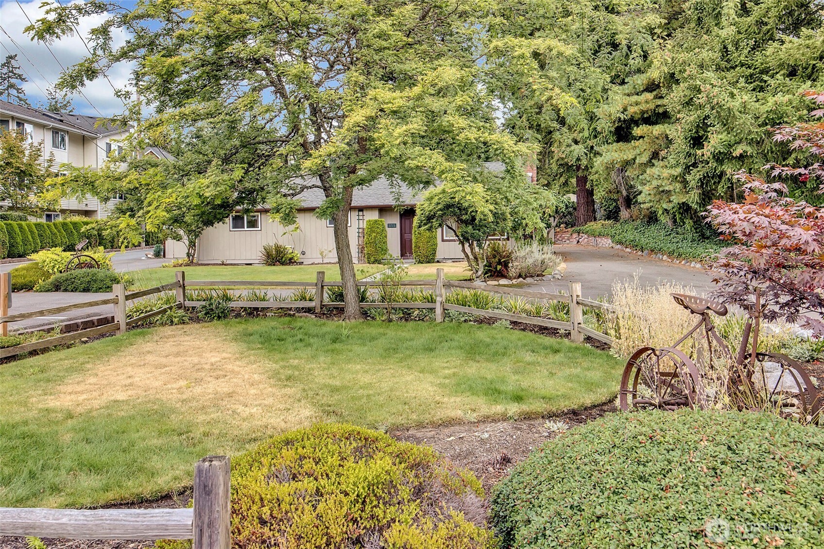 5717 186th Place Property Photo 12