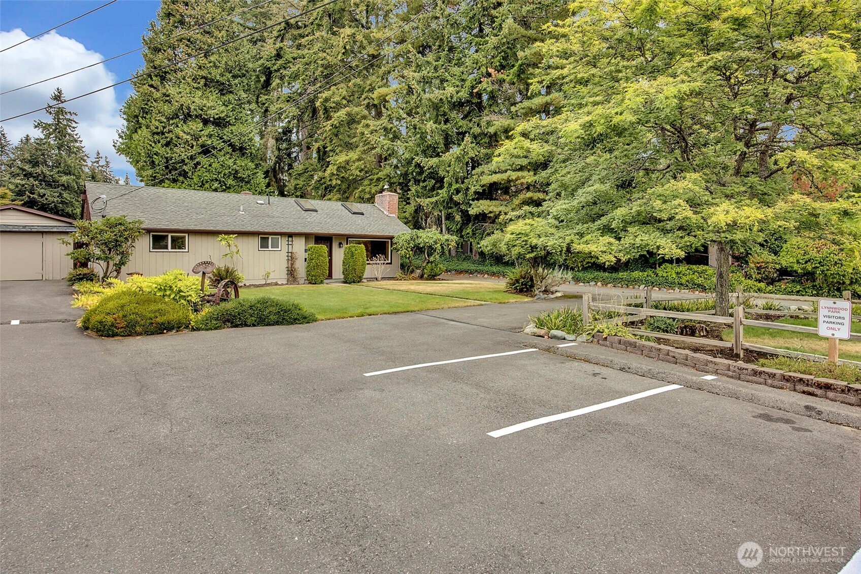 5717 186th Place Property Photo 14
