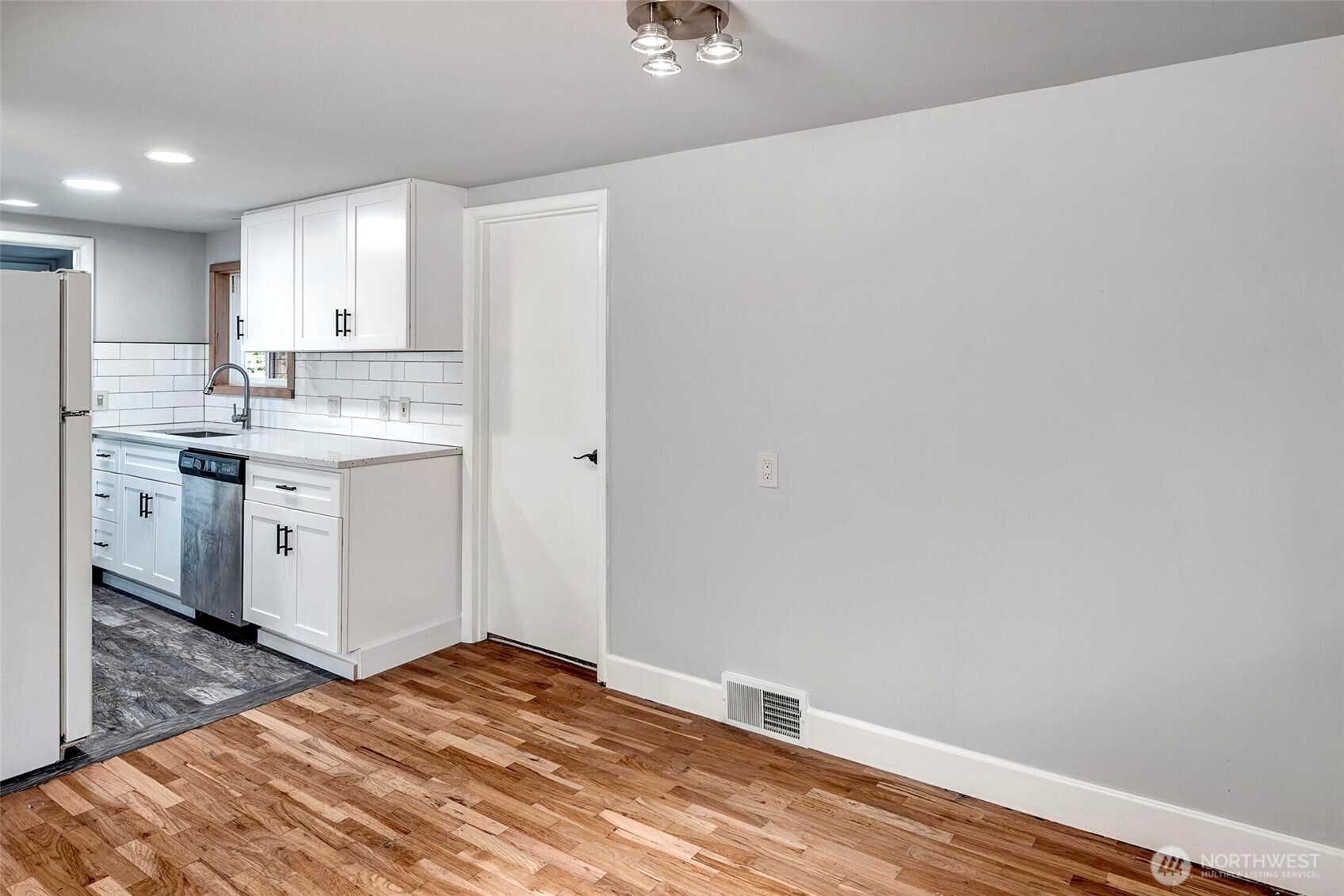 5717 186th Place Property Photo 18