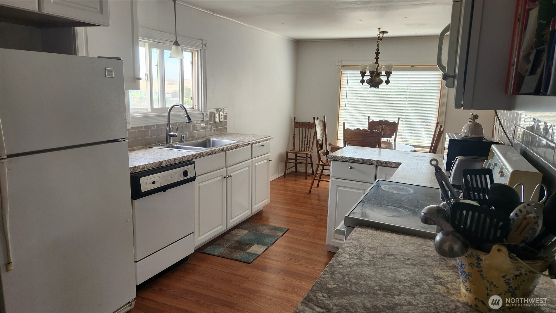 81 Tacoma Avenue Property Photo 20