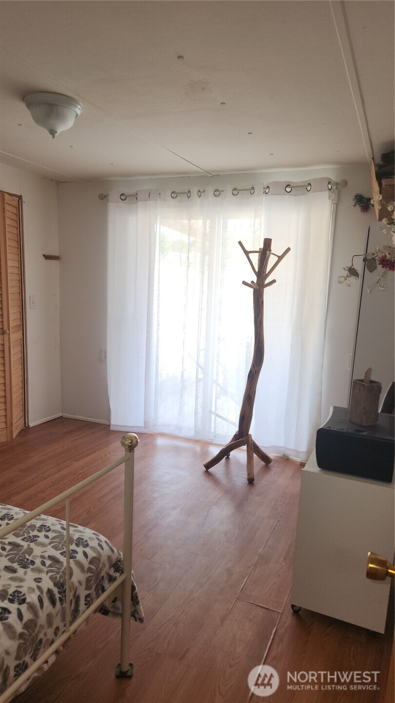 81 Tacoma Avenue Property Photo 31