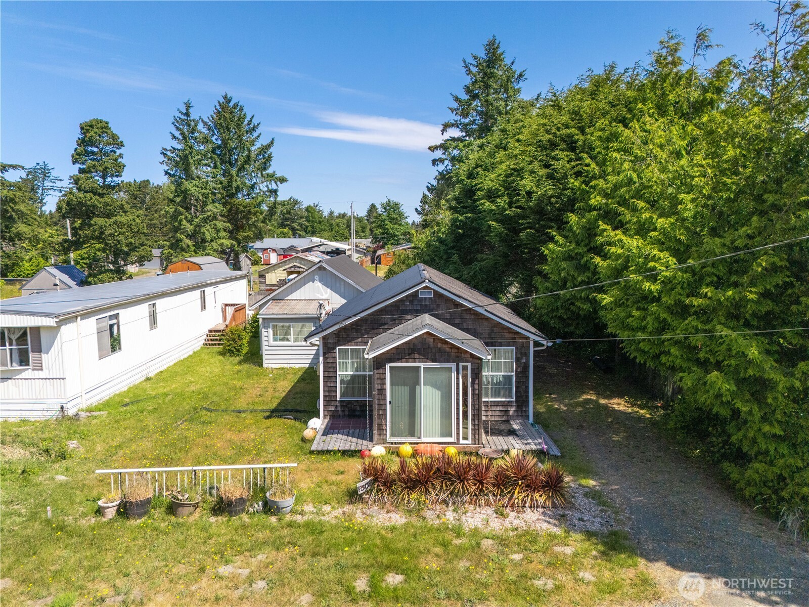 1305 268th Place Property Photo 1