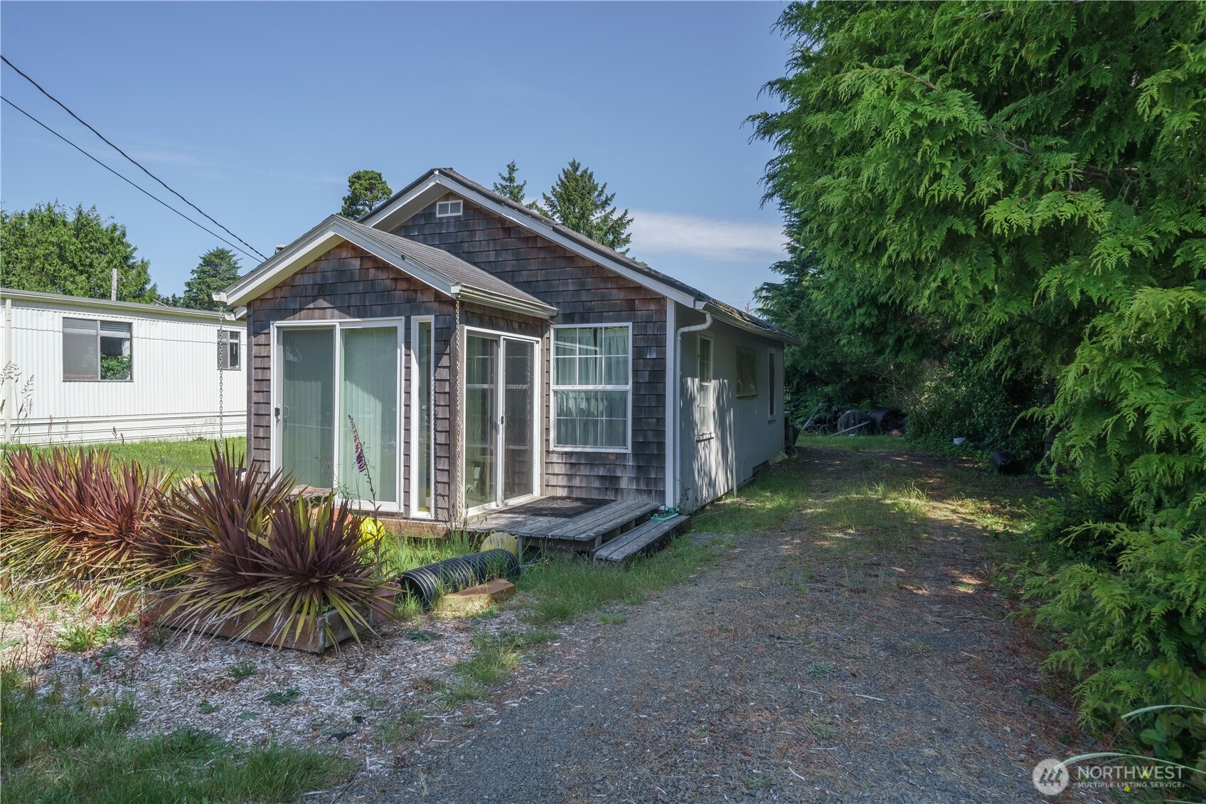 1305 268th Place Property Photo 3