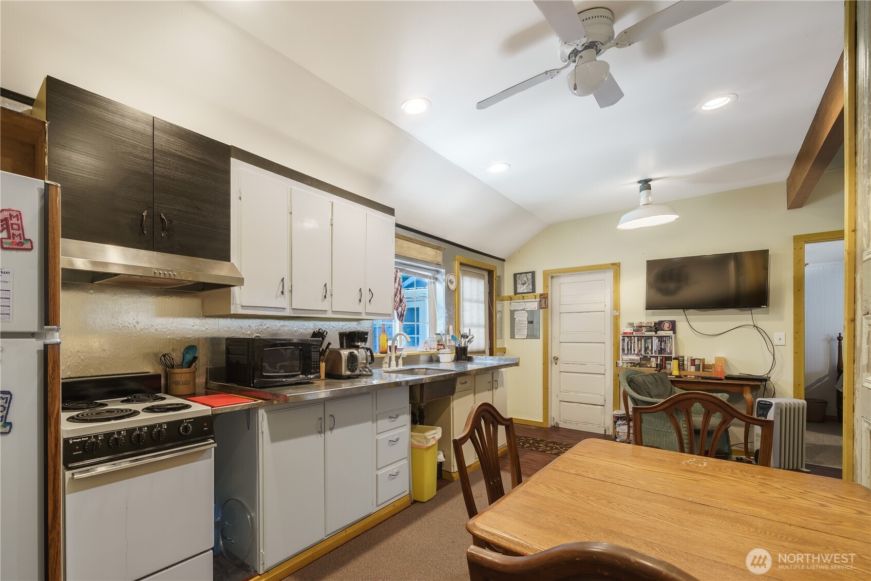 1305 268th Place Property Photo 12