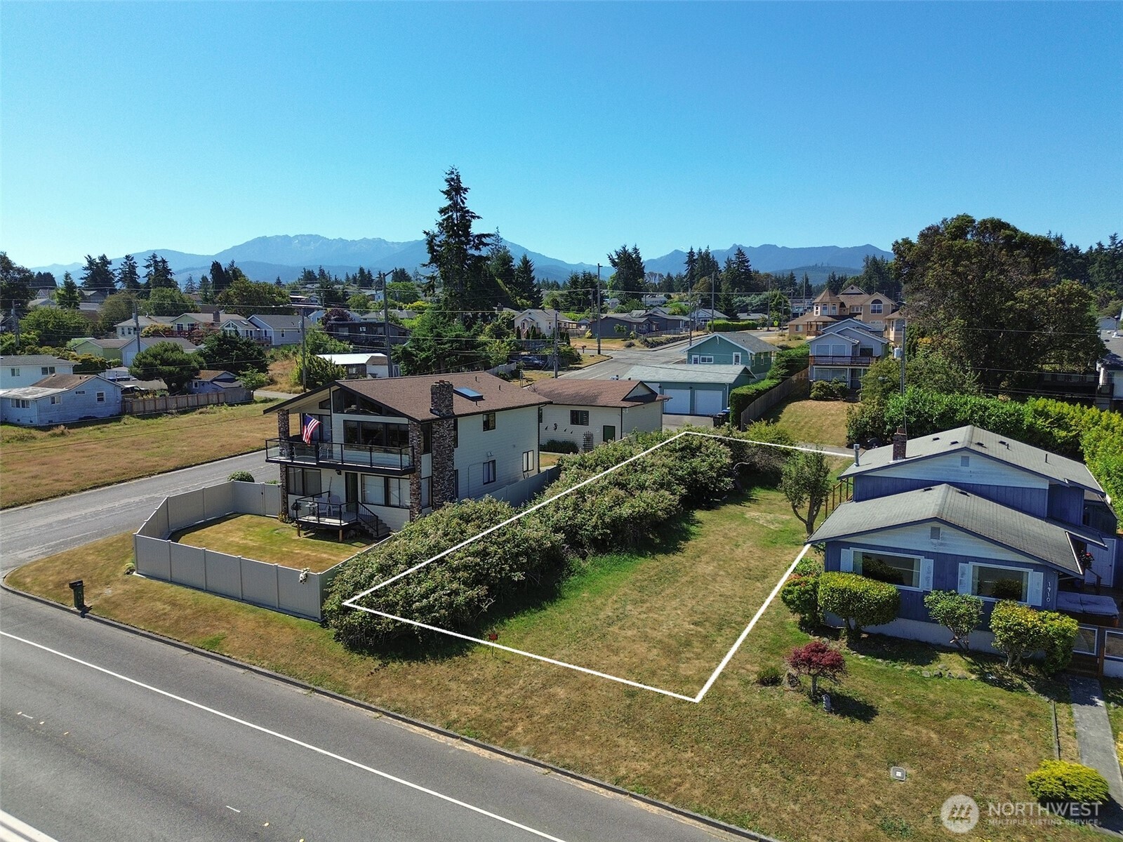 9999 W Fourth Street Property Photo 4